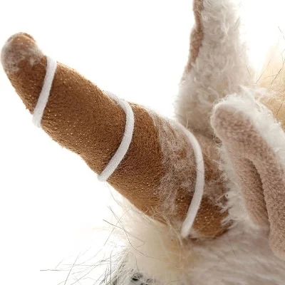 Peluche licorne "Uni Que" signée Sigikid, gros plan sur la corne