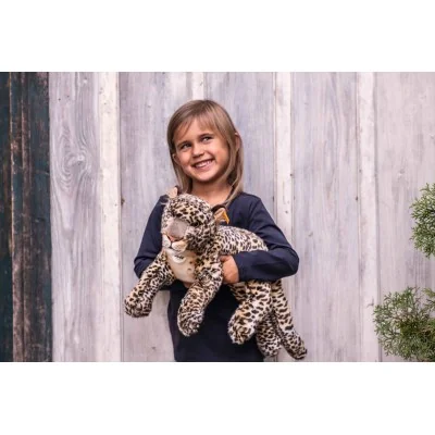 Jeune fille jouant avec Peluche léopard Parddy - 36 cm signée Steiff