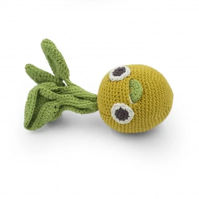Alain le Navet Boule d'Or - hochet en coton bio de la collection Veggy Toys de la marque MyuM Alain le Navet Boule d'Or - hochet en coton bio de la collection Veggy Toys de la marque MyuM