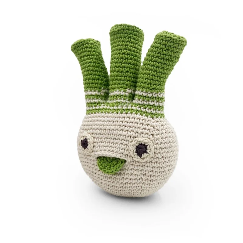 Lucas le fenouil - hochet pour bébé en coton bio de la collection Veggy Toys de la marque MyuM
