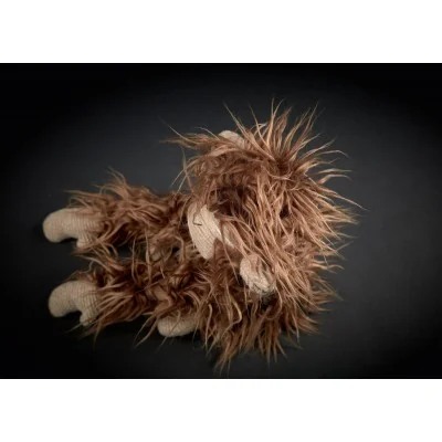 Peluche singe "Chimp Jump" de la collection BEASTS de la marque Sigikid, vue de dessus Peluche singe "Chimp Jump" de la collection BEASTS de la marque Sigikid, vue de dessus