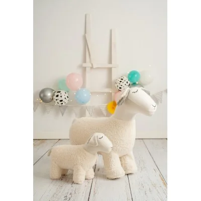 Comparaison des versions MAXI et MINI de la Peluche mouton en crochet signée Crochetts