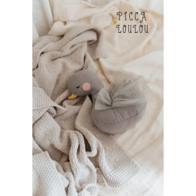 Peluche Oie Gretchen avec tulle signée Picca Loulou Peluche Oie Gretchen avec tulle signée Picca Loulou