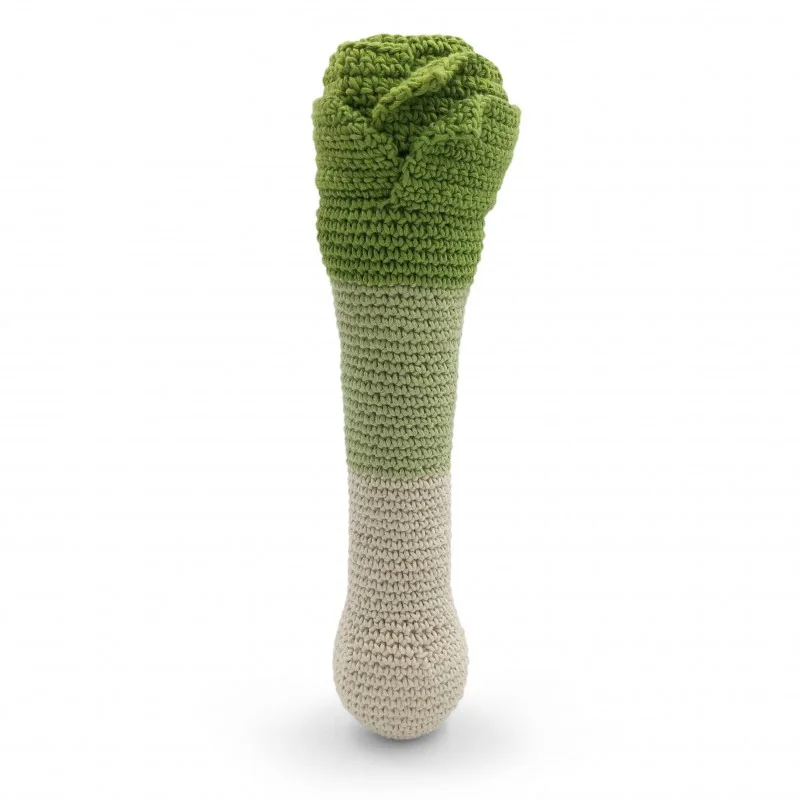 Hochet Poireau 100% coton bio de la marque MyuM Hochet Poireau 100% coton bio de la marque MyuM