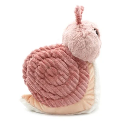 Peluche escargot Speedou maman et son bébé rose signée Les Deglingos, avec son bébé sur le dos, maman vue de profil Peluche escargot Speedou maman et son bébé rose signée Les Deglingos, avec son bébé sur le dos, maman vue de profil