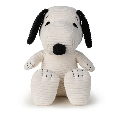 Peluche Snoopy assis en velours côtelé crème dans boîte cadeau - 27 cm, vue de face Peluche Snoopy assis en velours côtelé crème dans boîte cadeau - 27 cm, vue de face