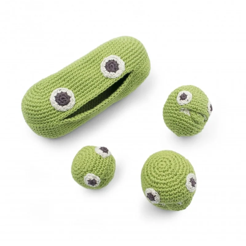 Hochet Petit Pois 100% coton bio signé Myum: maman cosse avec les 3 petits pois sortis Hochet Petit Pois 100% coton bio signé Myum: maman cosse avec les 3 petits pois sortis