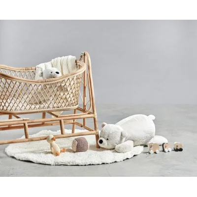 Différentes tailles de peluches ours polaire blanc signées Lilla och stora björn Différentes tailles de peluches ours polaire blanc signées Lilla och stora björn
