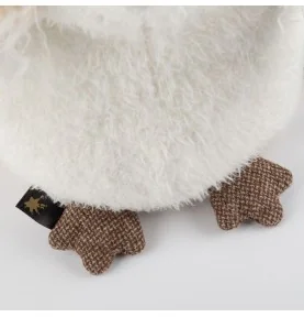 Peluche hamster "Chubby Cheek" signée Sigikid, gros plan sur les pattes Peluche hamster "Chubby Cheek" signée Sigikid, gros plan sur les pattes