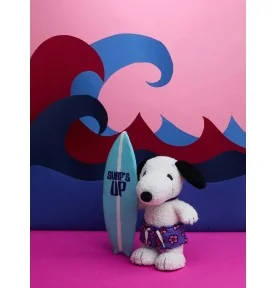 Peluche Snoopy Surfeur - 22 cm signée Bon Ton Toys Peluche Snoopy Surfeur - 22 cm signée Bon Ton Toys