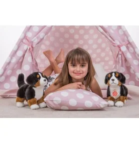 Jeune fille jouant avec Peluche chiot Bouvier Bernois debout - 23 cm signée Teddy Hermann Jeune fille jouant avec Peluche chiot Bouvier Bernois debout - 23 cm signée Teddy Hermann