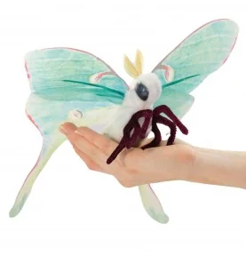 Marionnette à doigt papillon lune signée Folkmanis, posé sur une main Marionnette à doigt papillon lune signée Folkmanis, posé sur une main