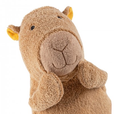 Peluche Capybara Brun en Fibres Naturelles - 30 cm signée Sigikid, gros plan sur la tête Peluche Capybara Brun en Fibres Naturelles - 30 cm signée Sigikid, gros plan sur la tête